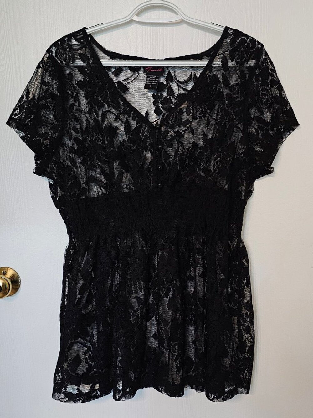 Torrid black floral lace v-neck flutter sleeve top